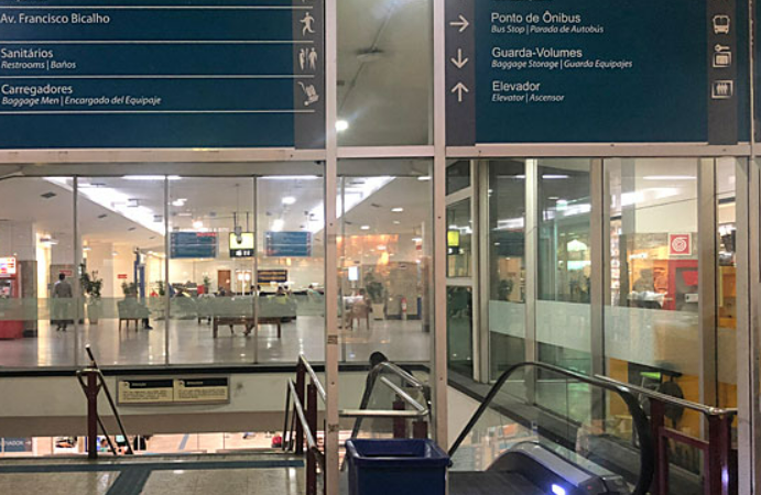 Passageiros são feitos reféns na Rodoviária Novo Rio