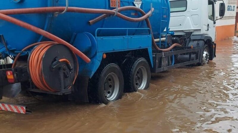 As fortes chuvas que castigaram a região há cerca de 15 dias voltaram à pauta da sessão da Câmara de São João da Barra