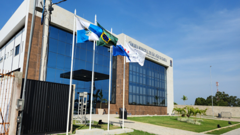 Vereadores solicitam reforma de escola e pavimentação de ruas em São João da Barra