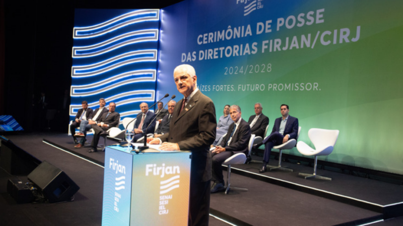 Campista Luiz Césio Caetano assume presidência da Firjan