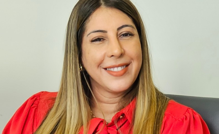 Prefeita de SJB anuncia Abono de Natal dos servidores