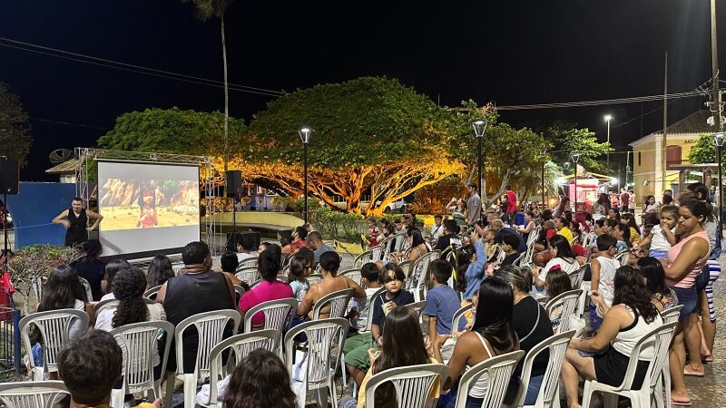 Projeto Cinema na Praça prossegue nesta semana