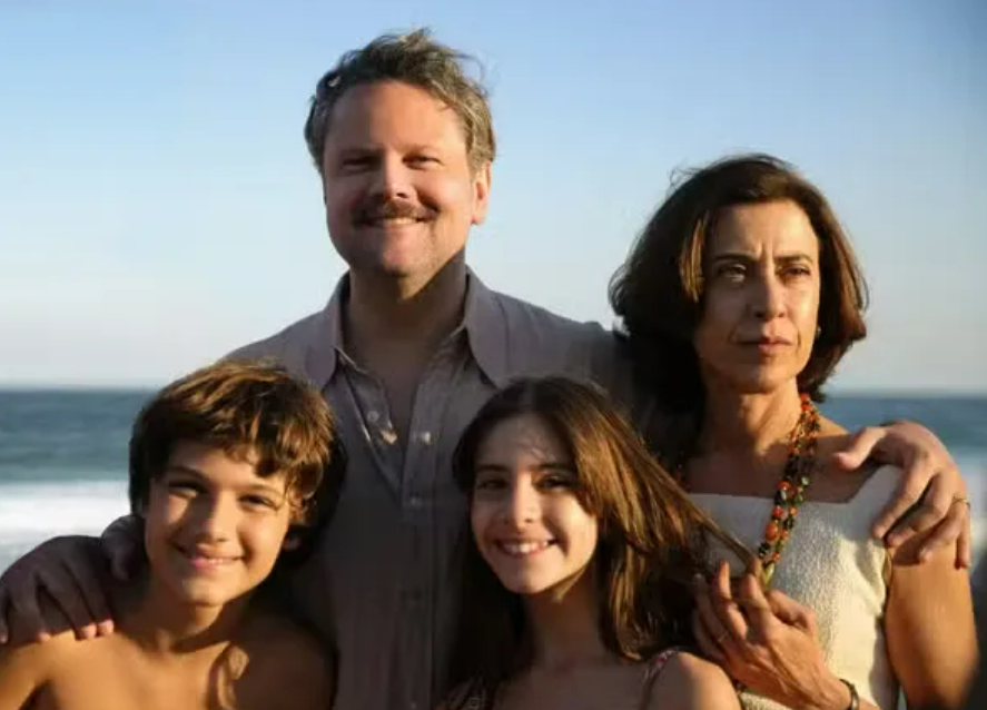 Filme brasileiro “Ainda Estou Aqui” vence Oscar e faz história