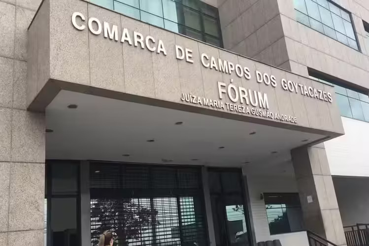 Juíza de Campos sofre ataque racista de advogado: “Resquícios de senzala e recalque”