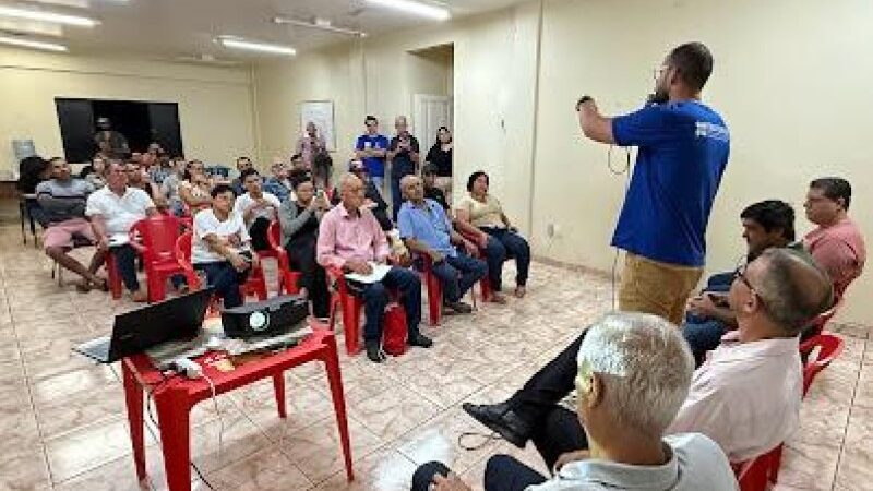 Assuntos ambientais e agrícolas discutidos com produtores de SJB