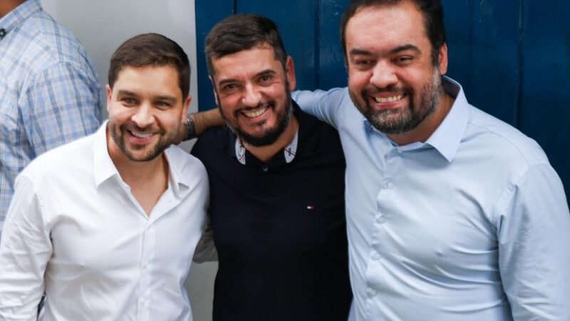 Castro tenta organizar ‘dança das cadeiras’ em acordo com vice para indicar sucessor