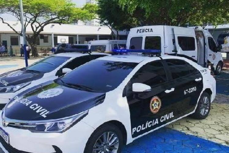 Polícia Civil realiza operação contra esquema de lavagem de dinheiro em Campos