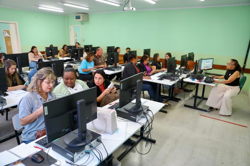 Secretaria de Educação de SJB promove oficina do Programa Busca Ativa Escolar