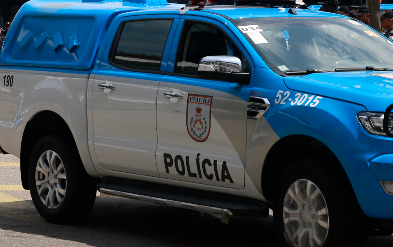 Homem atira para o alto durante cobrança de dívida em São João da Barra