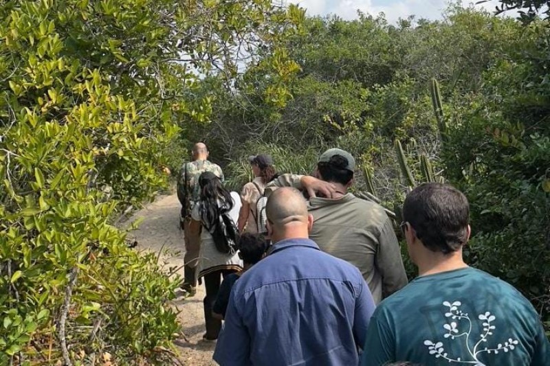 Técnicos da Secretaria de Turismo de SJB participam de trilha ecológica na Reserva Caruara