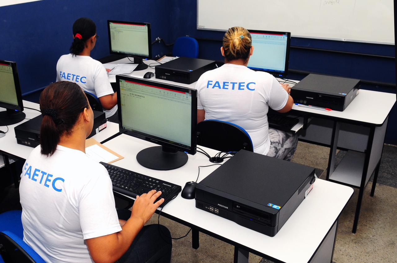 FAETEC abre vagas para cadastro reserva de profissionais do Pronatec – Programa Mulheres Mil