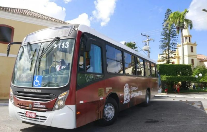 Secretaria de Transporte atualiza tabela com horários das seis linhas do vermelhinho em SJB