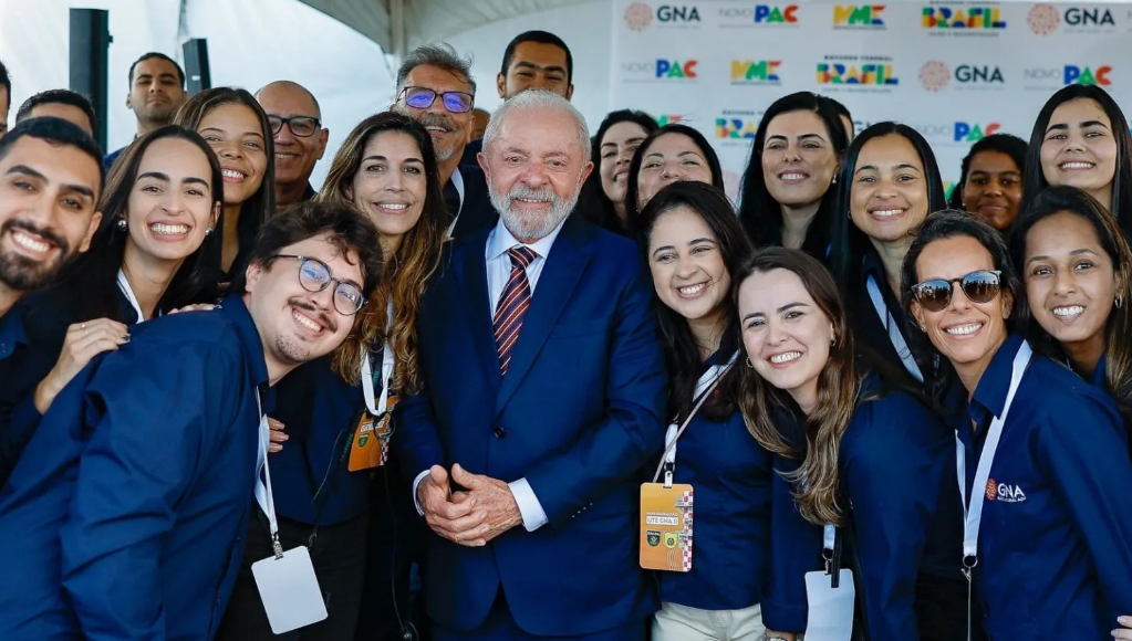 Dia histórico. Brasil inaugura maior usina termelétrica a gás da América Latina no Porto do Açu.