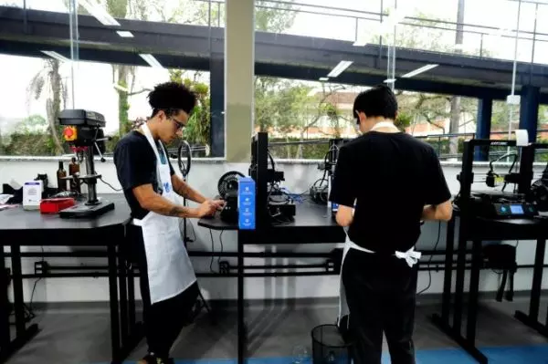 Faetec abre mais de 25 mil vagas para cursos profissionalizantes em todo o estado