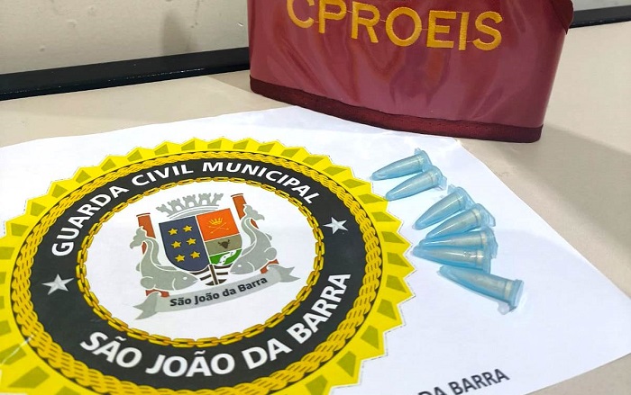 Drogas apreendidas após fuga de suspeitos em São João da Barra