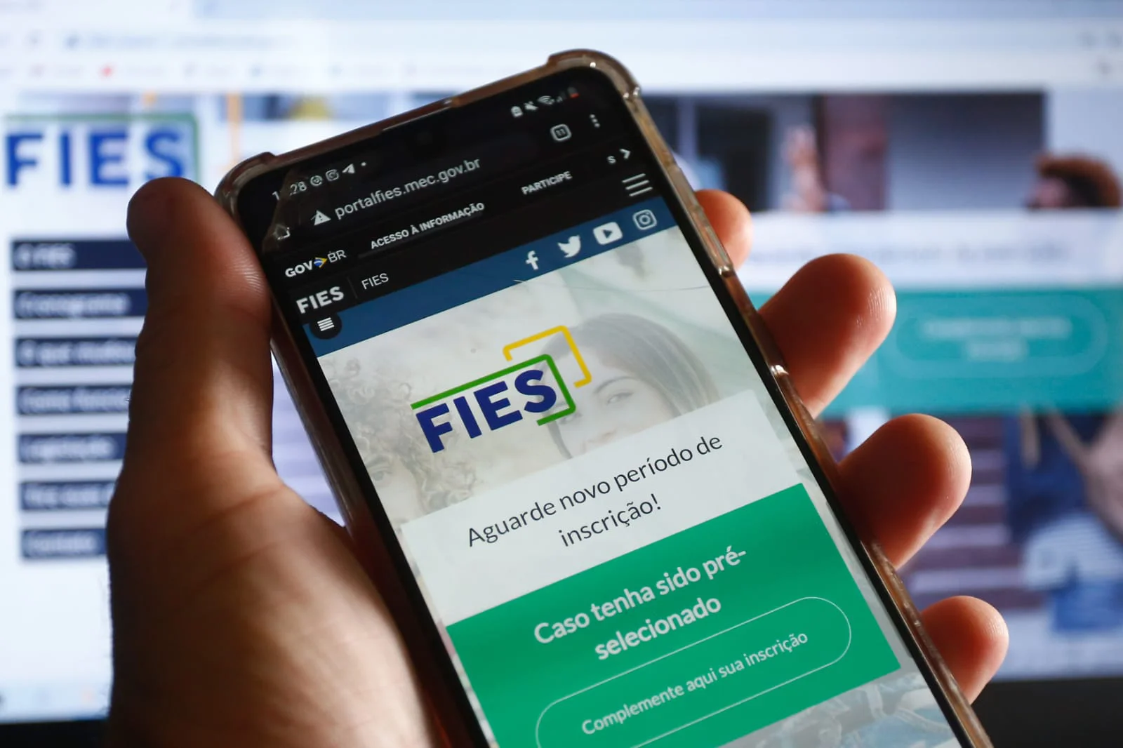Inscrições para o Fies começam na próxima segunda-feira (14), com oportunidades para financiamento do ensino superior