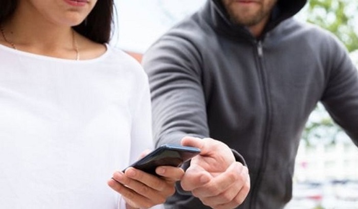 Estado do RJ lança aplicativo para auxiliar no combate ao roubo de celulares