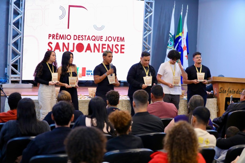 Prêmio Destaque marca Dia da Juventude em SJB