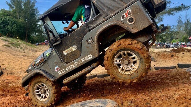 Fim de semana de adrenalina e música no 20º Encontro Nacional do Jeep Clube de SJB