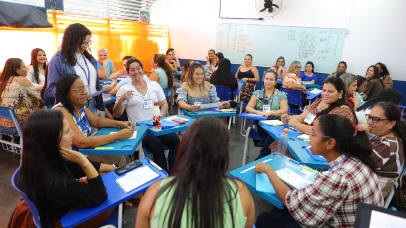 Semed de SJB promove Formação Continuada em Alfabetização