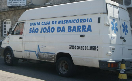 Mulher e filha são atropeladas no Centro de São João da Barra e encaminhadas ao hospital com ferimentos