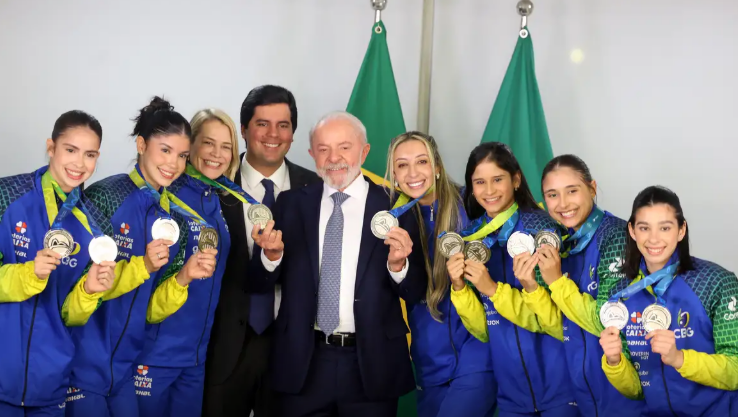 Lula anuncia criação de universidade dos esportes