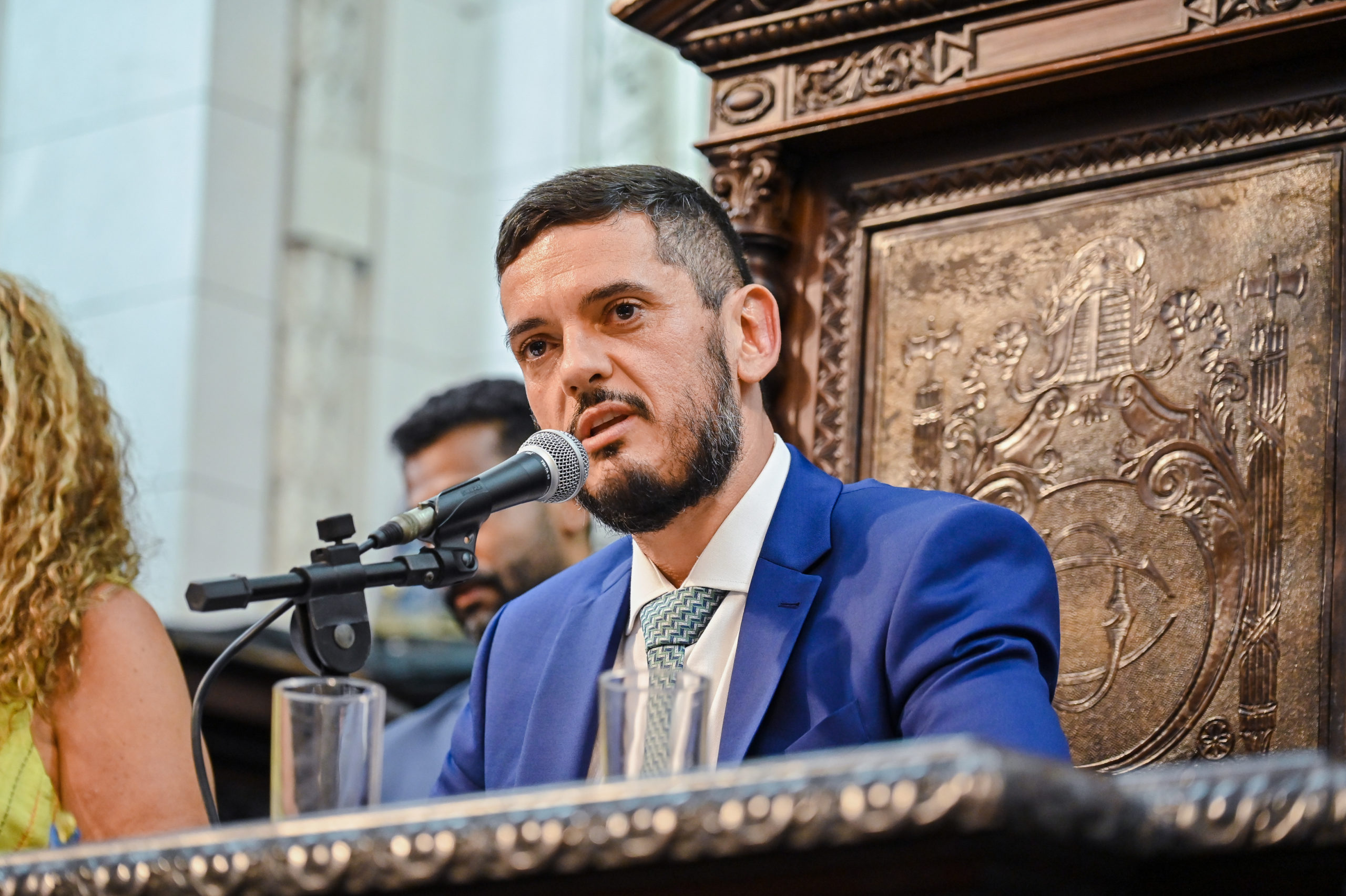 Alerj autoriza concurso público com 109 vagas e início da escolha da banca organizadora