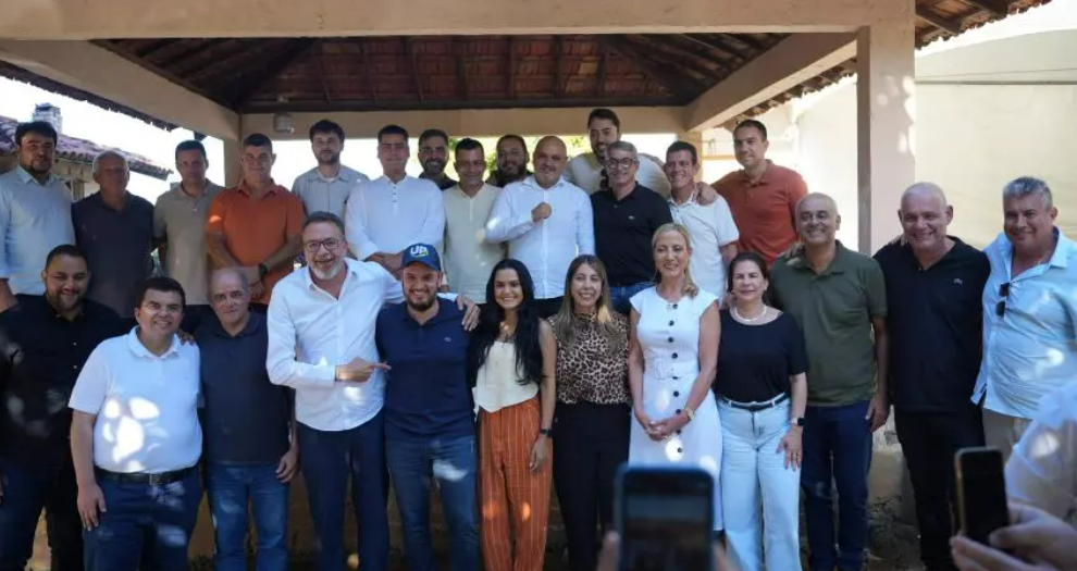 Rodrigo Bacellar retoma articulações políticas com prefeitos do Norte e Noroeste Fluminense