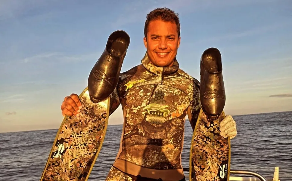 Empresário e piloto desaparecem durante pesca no Espírito Santo e buscas chegam ao mar de São João da Barra