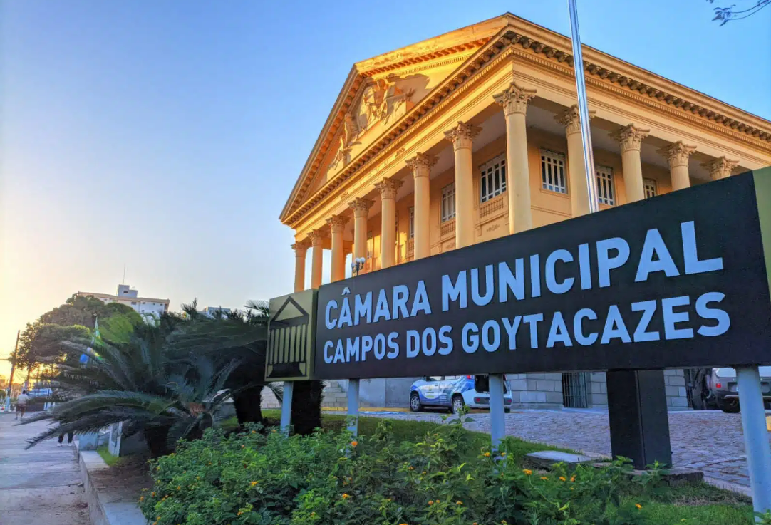 Campos aprova lei que cria cotas raciais em concursos públicos municipais