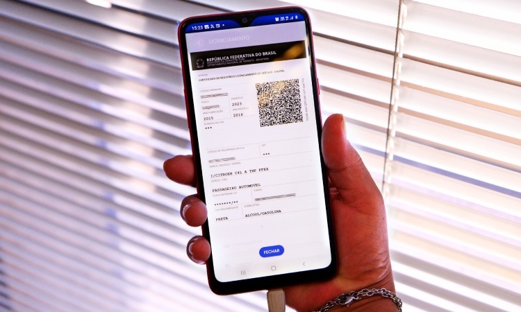 Prazo para licenciamento anual de veículos termina 31 de outubro