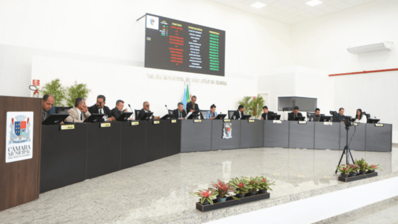 Legislativo requer investimentos na praia Canto das Pedras e criação de Centro de Apoio ao Paciente Oncológico
