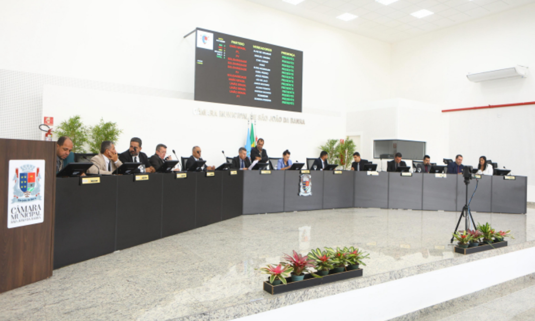 Legislativo requer investimentos na praia Canto das Pedras e criação de Centro de Apoio ao Paciente Oncológico