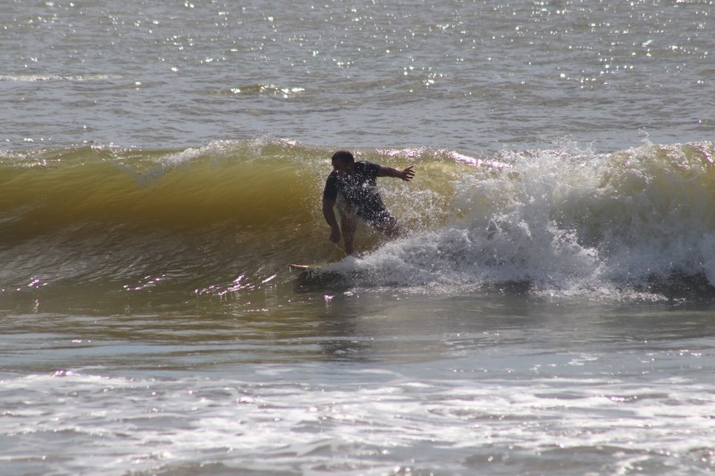 Copa de Surf em Grussaí reúne atletas da região