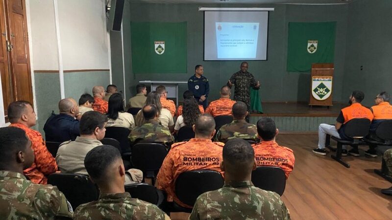 Agentes da Defesa Civil e guardas municipais de SJB participam de curso de habilitação náutica