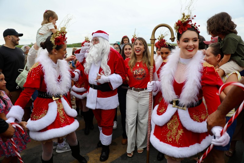 SJB abre a magia do Natal com a casa cheia