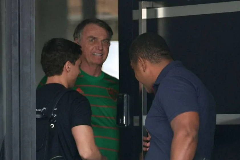 Visita do Deputado Nikolas Ferreira, a tentativa de violação da tornozeleira, e o Drone da Globo