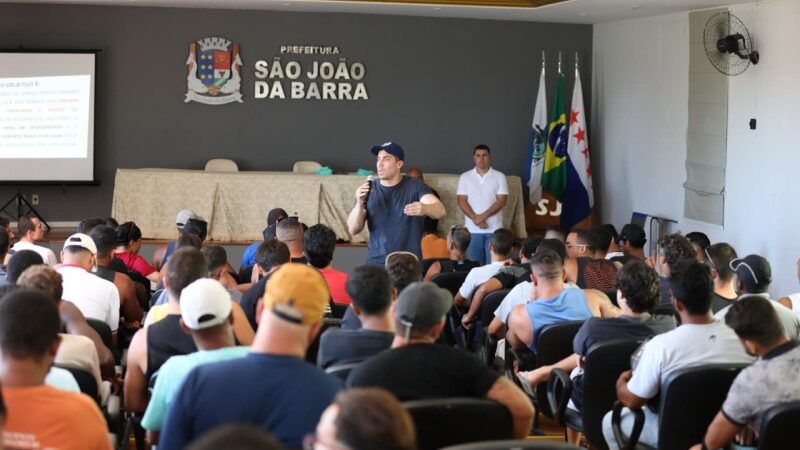 Guarda-vidas em SJB passam por treinamento para o verão 2026