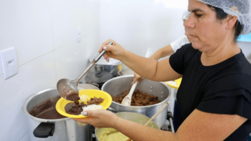Sancionada lei que autoriza a criação do Programa de Formação Continuada da Alimentação Escolar em São João da Barra