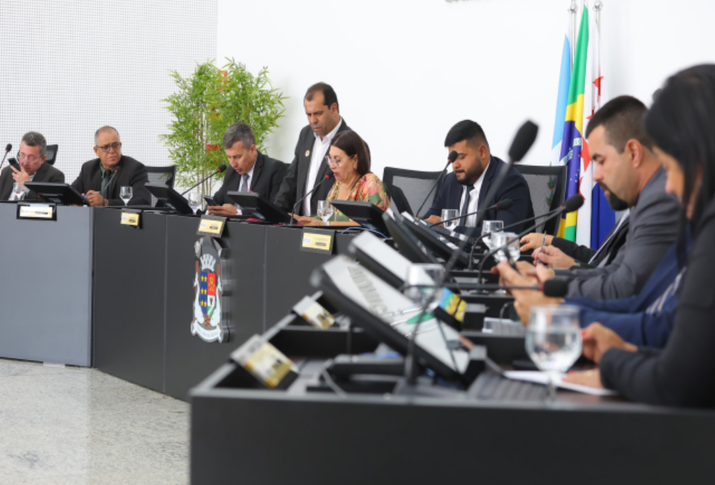 Aprovado projeto de lei que concede Abono de Natal aos servidores públicos de São João da Barra