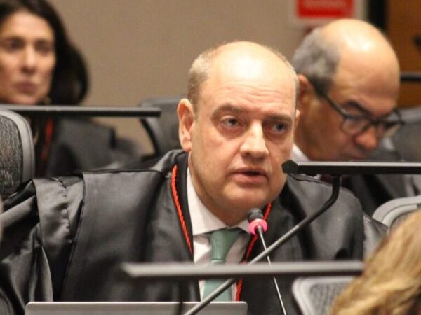 Sem Castro, Governo do Rio é comandado pelo presidente do TJ