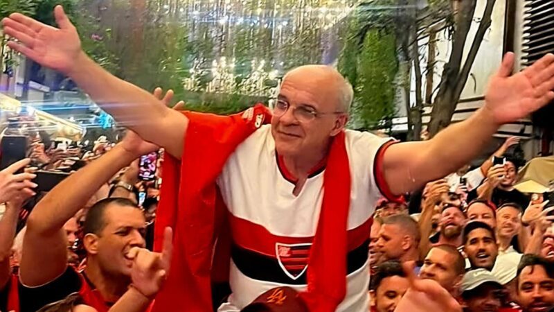 Ex-presidente do Fla e deputado faz palestra em Atafona sobre gestão