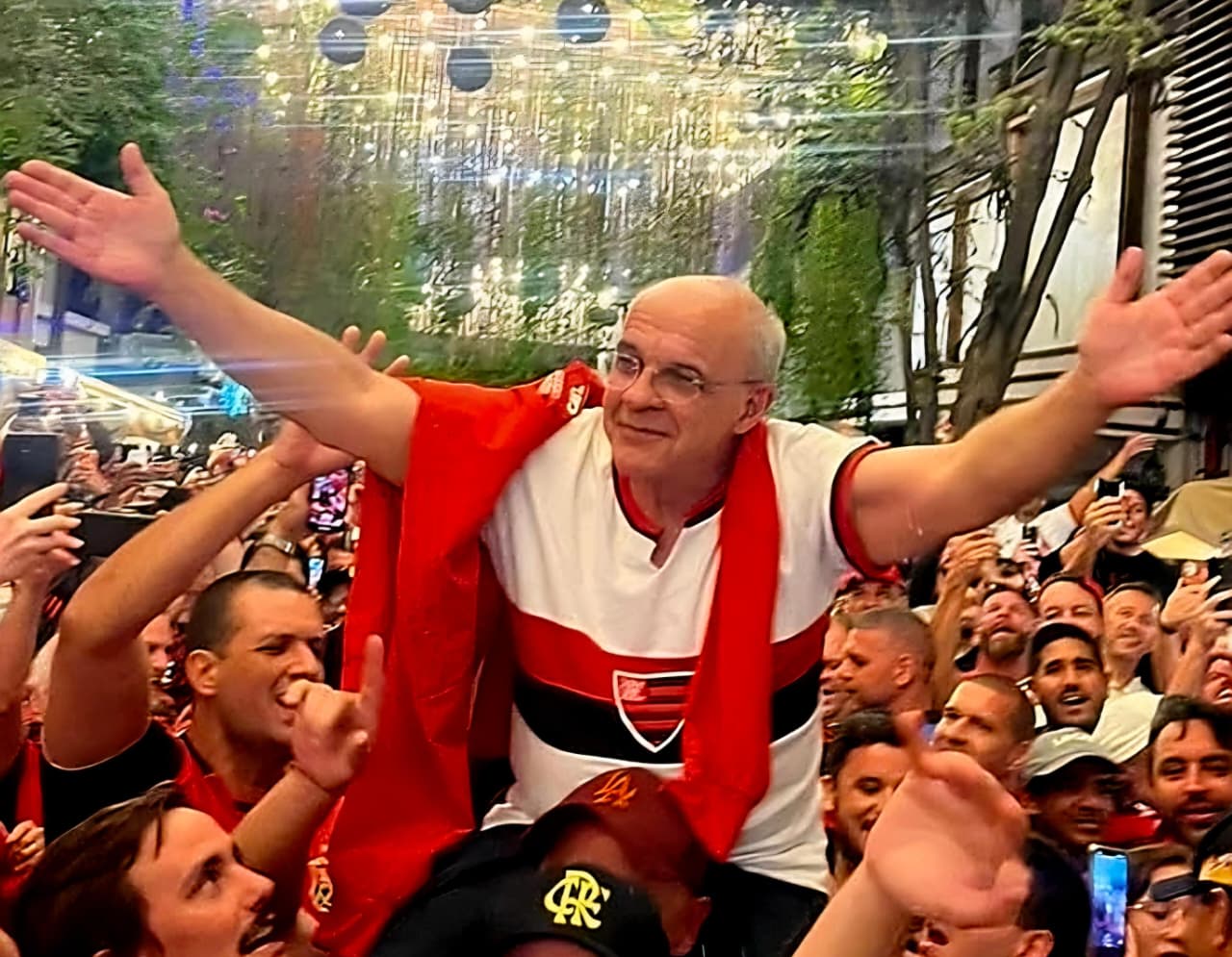 Ex-presidente do Fla e deputado faz palestra em Atafona sobre gestão