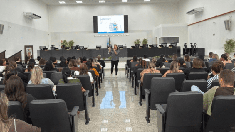 Cursos de Formação fortalecem práticas pedagógicas na rede municipal