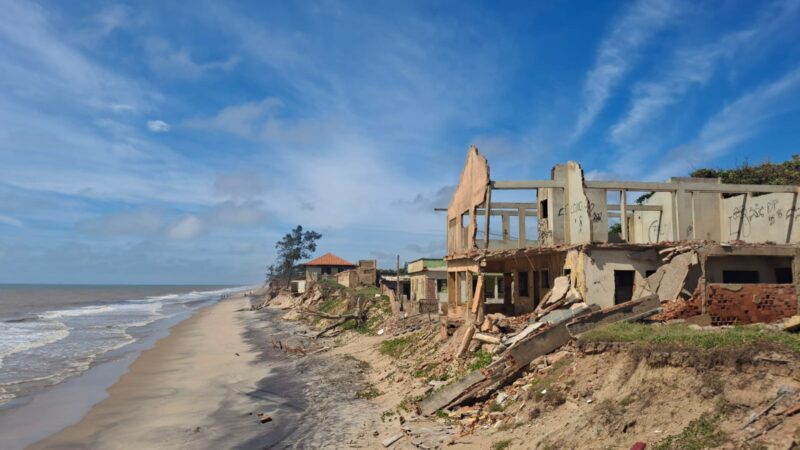 Duas empresas seguem na disputa por estudo contra a erosão em SJB