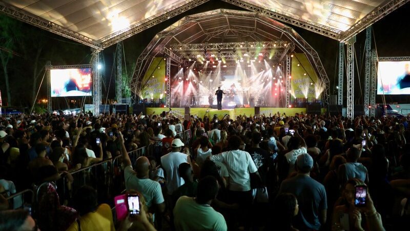 Suel, Di Propósito, Maíza Lima e Xande de Pilares são atrações do verão de SJB