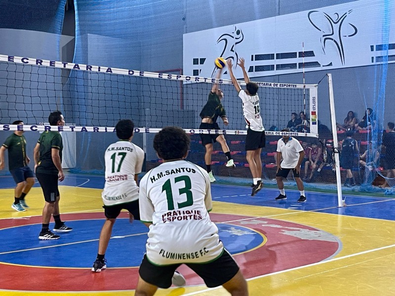 Copa Sanjoanense de Vôlei 4×4 tem jogos nesta quinta