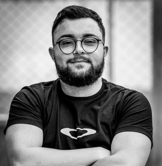 Morte do cinegrafista Lucas Coelho em acidente gera comoção