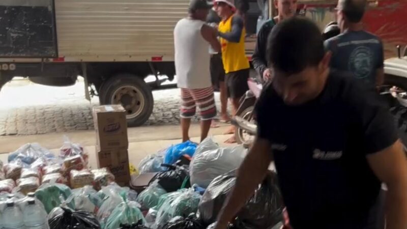 Jeep Clube de SJB leva para MG donativos arrecadados em campanha