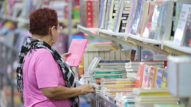 Edital Narciza Amália com inscrições abertas para publicação de livros